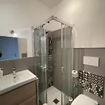 Mistral En-suite View Garden 招待所 3*