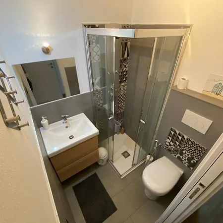 Mistral En-suite View Garden Pensionat Quartu SantʼElena