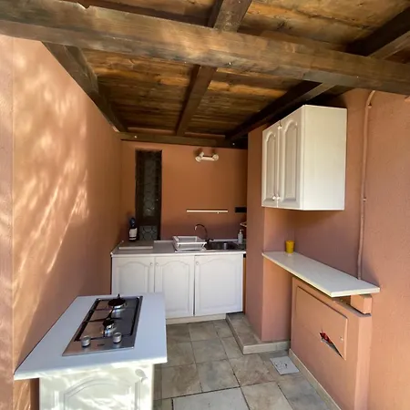 Mistral En-suite View Garden
