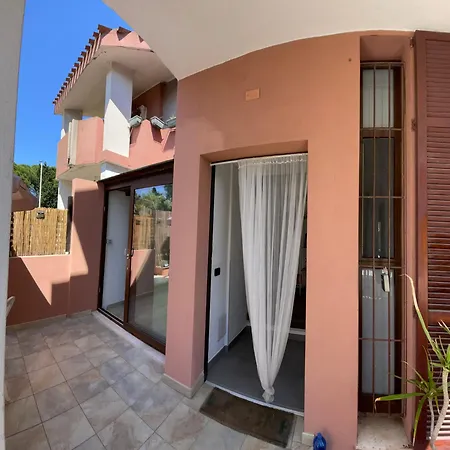 Mistral En-suite View Garden 3*